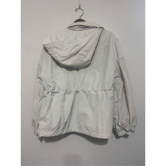 Lululemon Lightweight Cinch-Waist Hooded Rain Jacket Bone Women Size 10 LIKE NEW - Picture 6 of 12